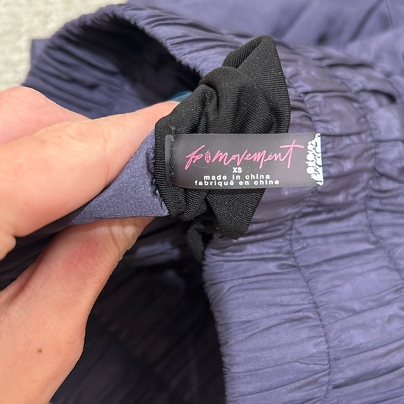 Free people movement shorts! Size xs - Picture 4 of 4